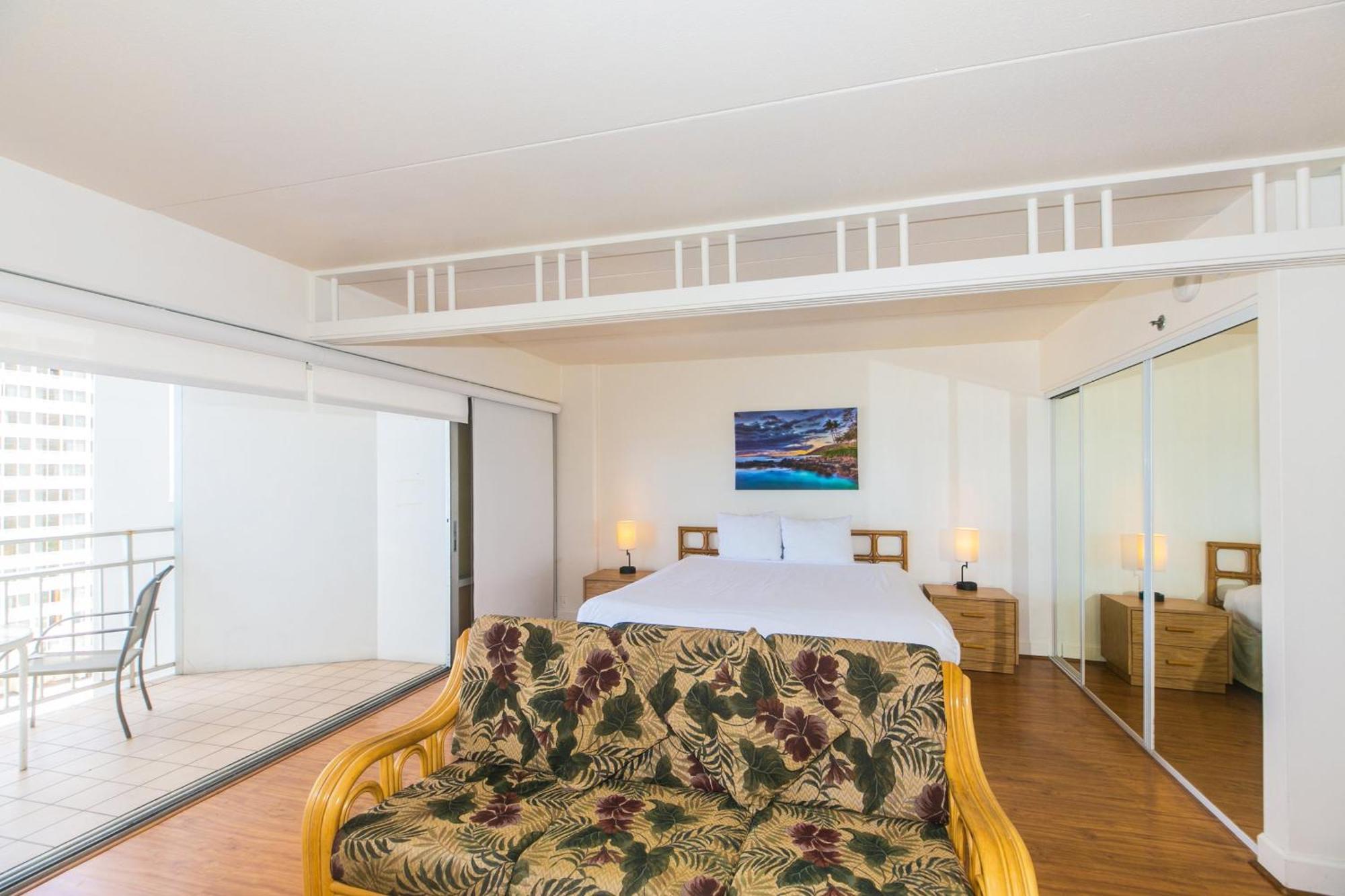 Апартаменты Ilikai Tower 1127 Yacht Harbor View 1Br Гонолулу Экстерьер фото